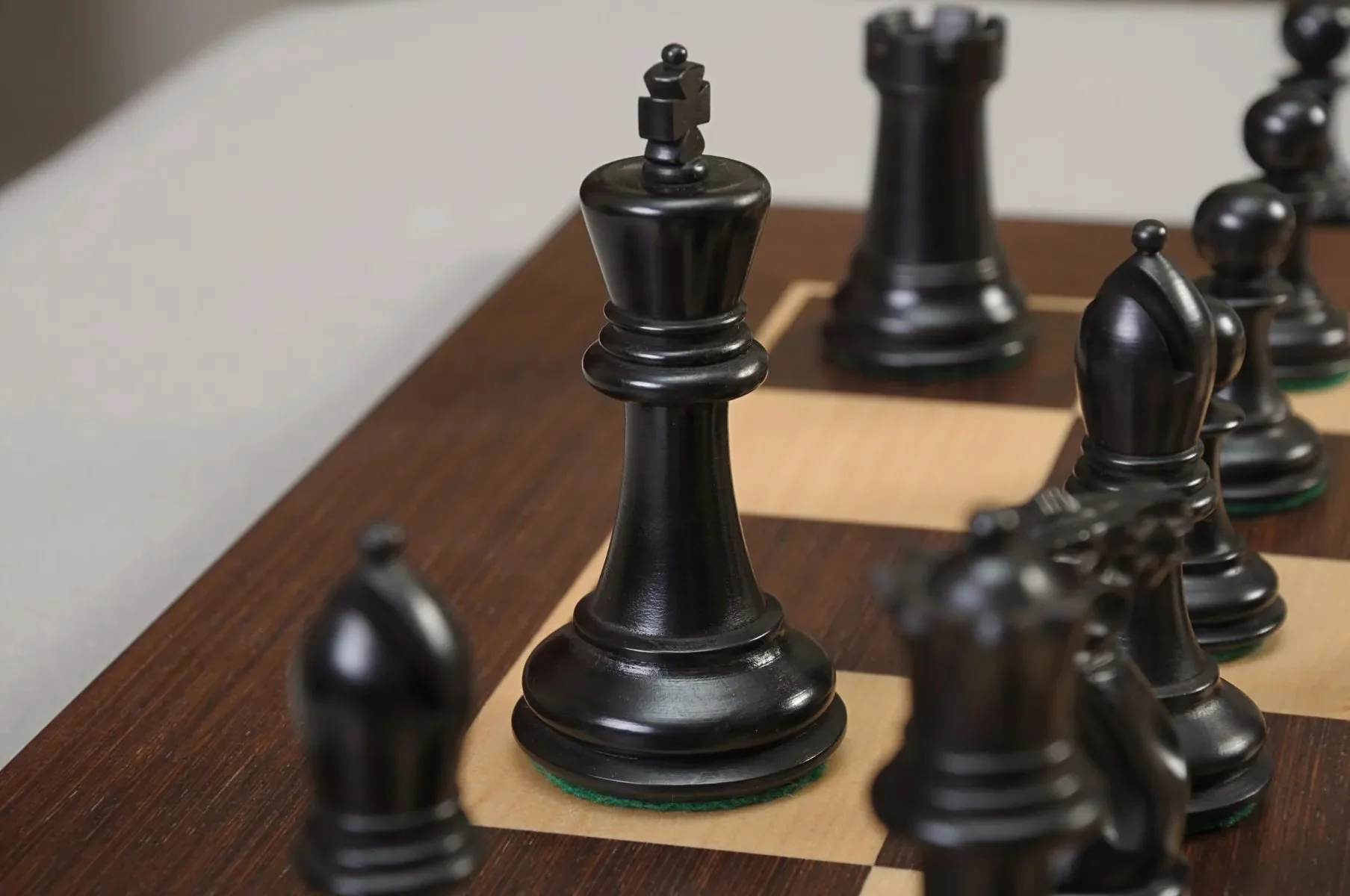 The Professional Series Chess Pieces - 3.75" King - Image 22