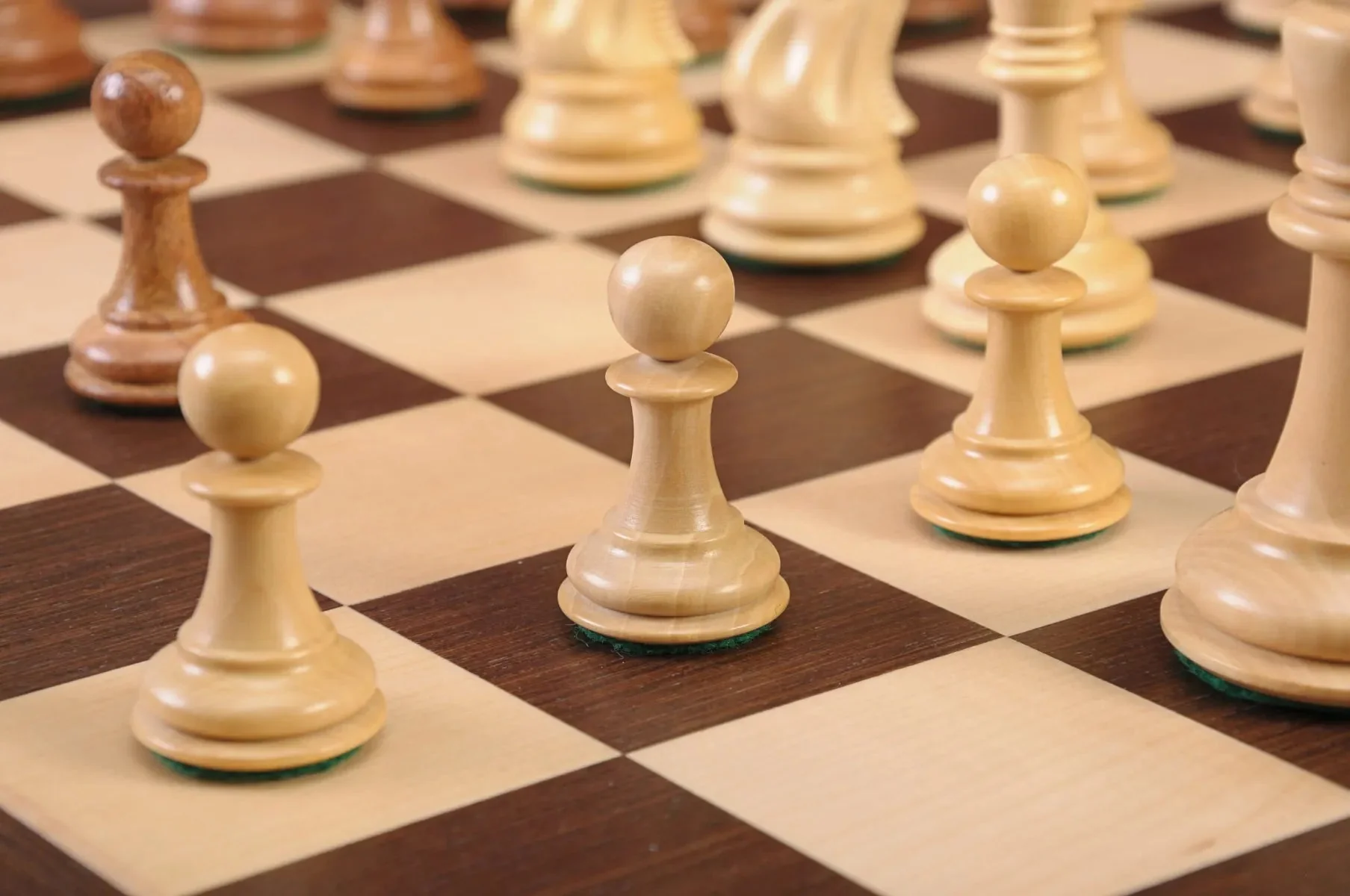 The Professional Series Chess Pieces - 3.75" King - Image 8