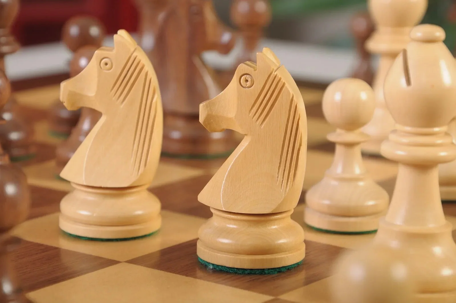 "The Queen's Gambit" Inspired Series Chess Pieces - 3.75" King - Image 5