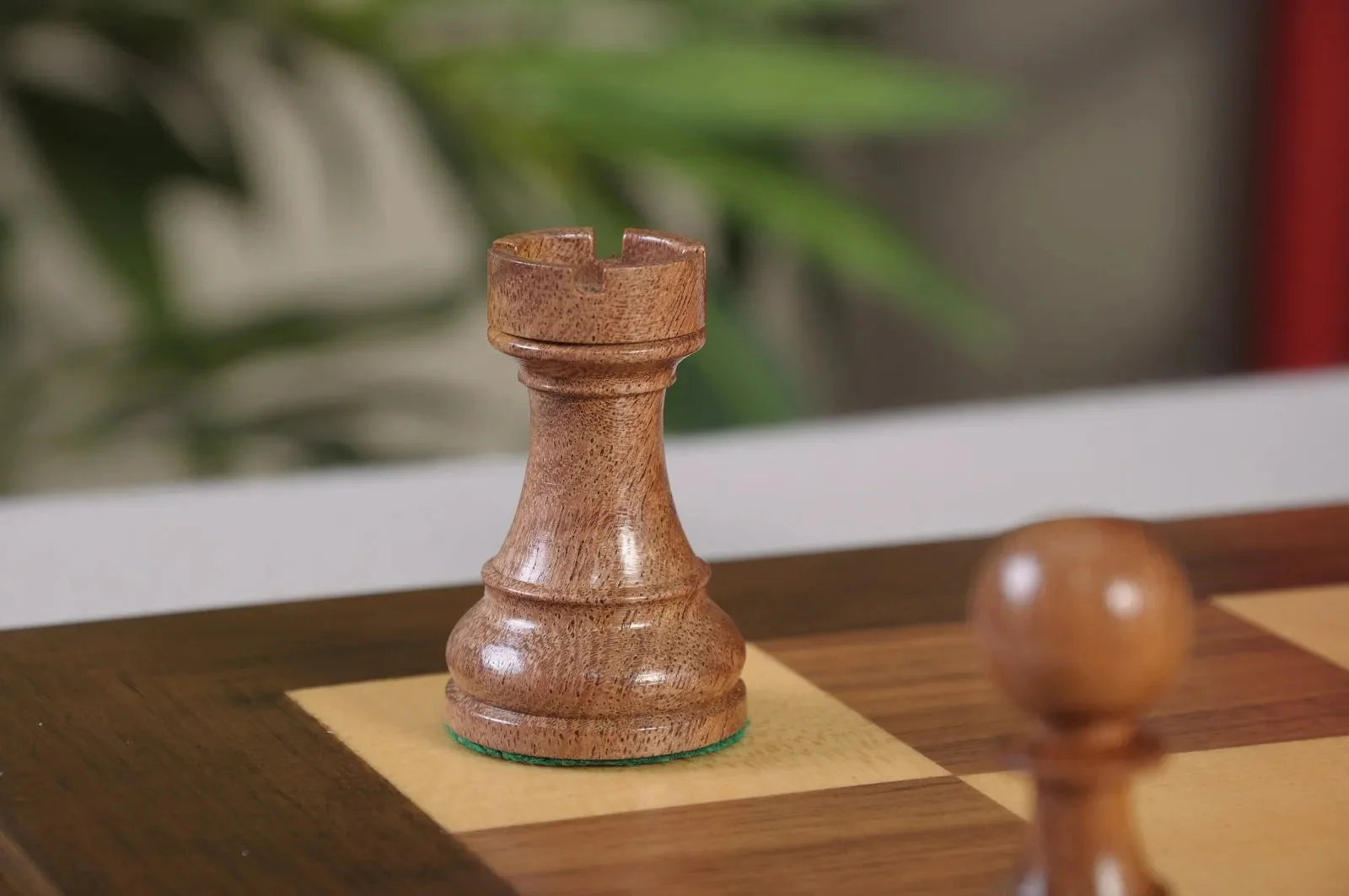 "The Queen's Gambit" Inspired Series Chess Pieces - 3.75" King - Image 7