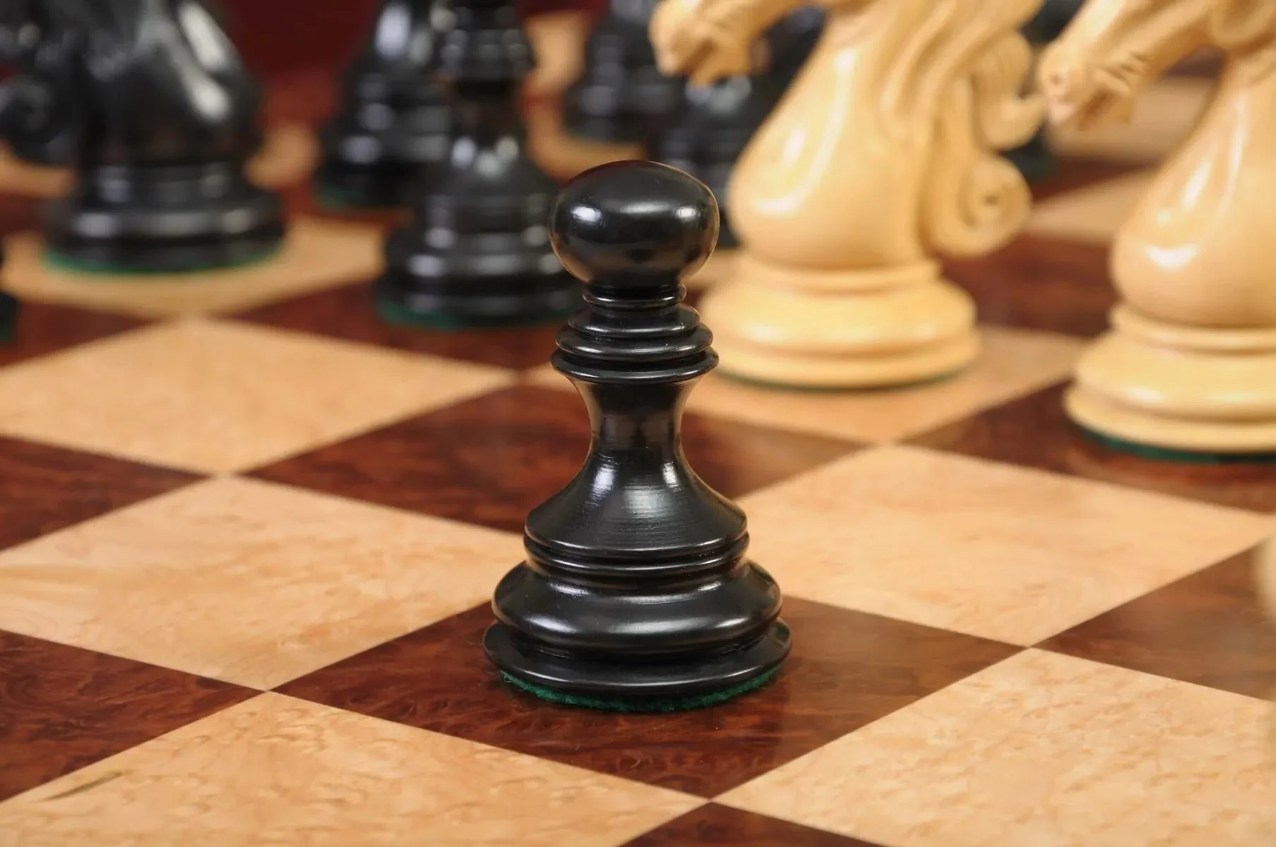 The Ravenna Series Luxury Chess Pieces - 4.4" King - Image 15