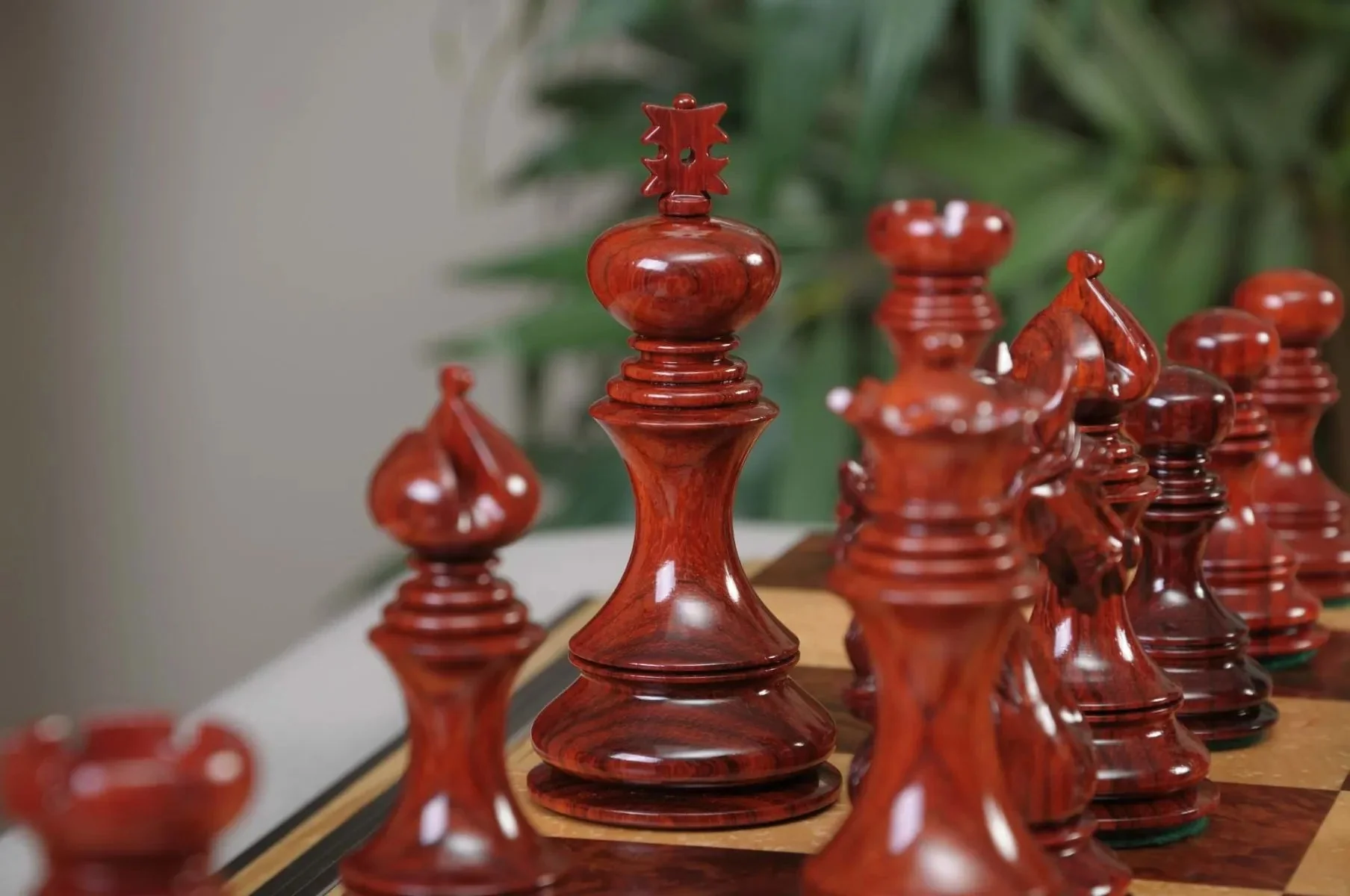 The Ravenna Series Luxury Chess Pieces - 4.4" King - Image 23