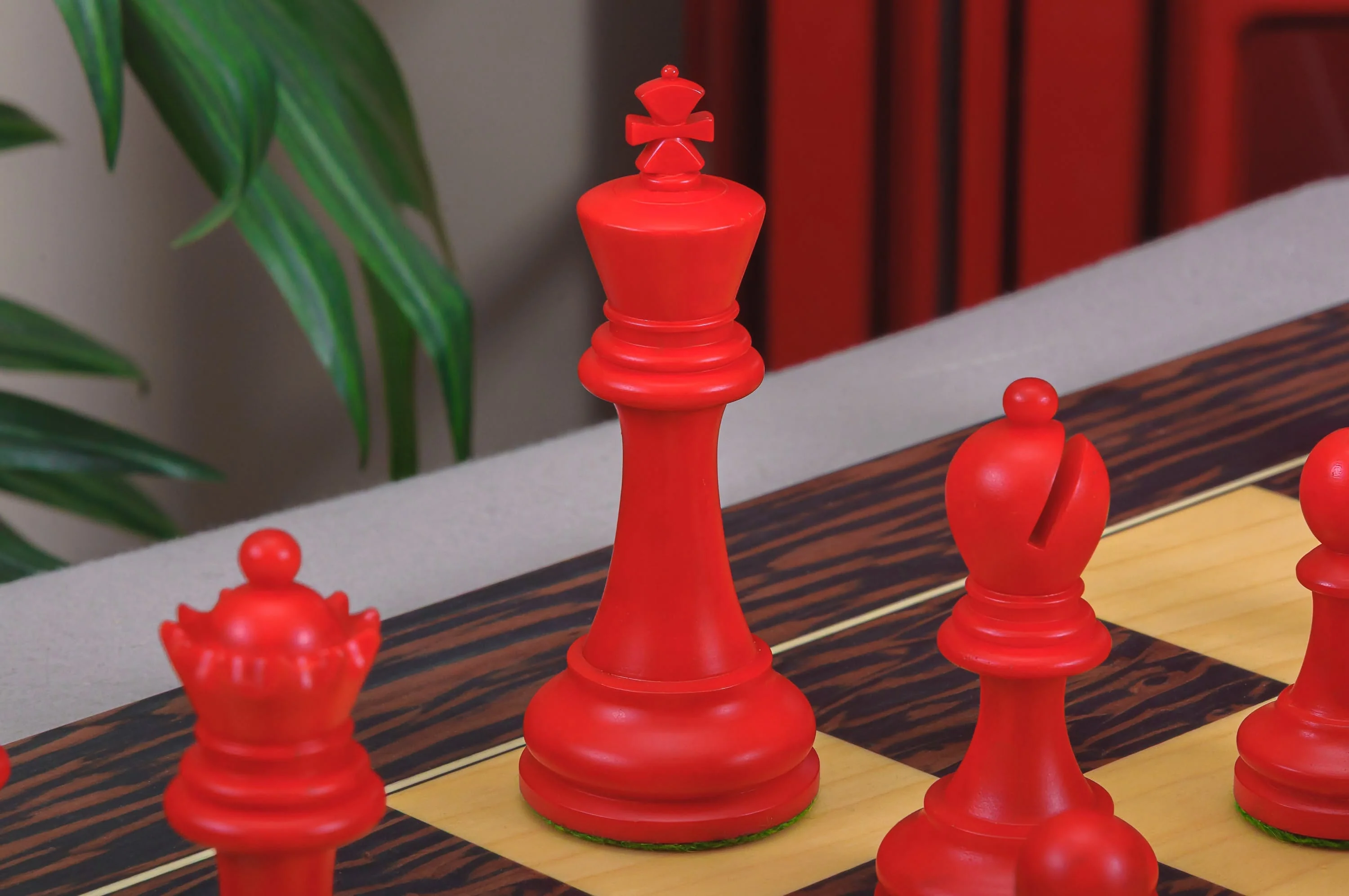 The Reykjavik II Series Bone Chess Pieces - 3.75" King - Image 14