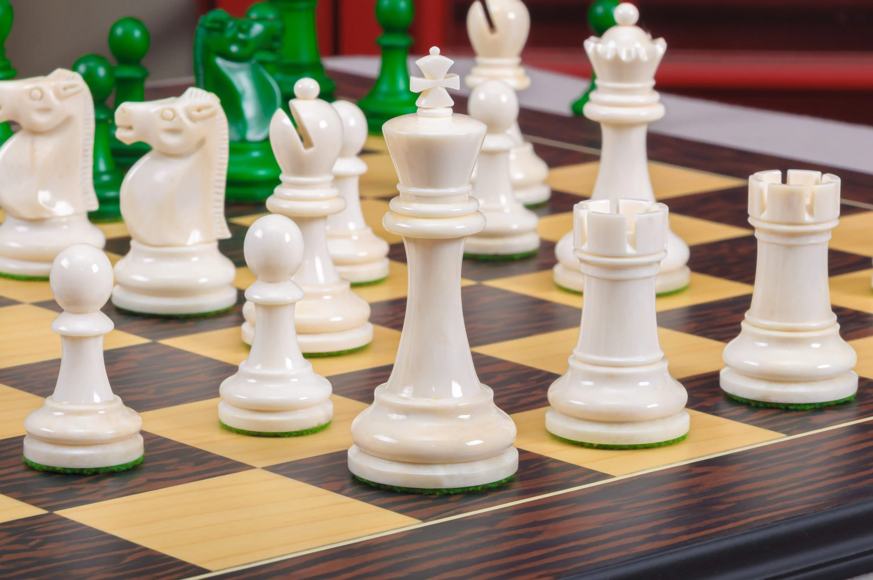The Reykjavik II Series Bone Chess Pieces - 3.75" King - Image 9