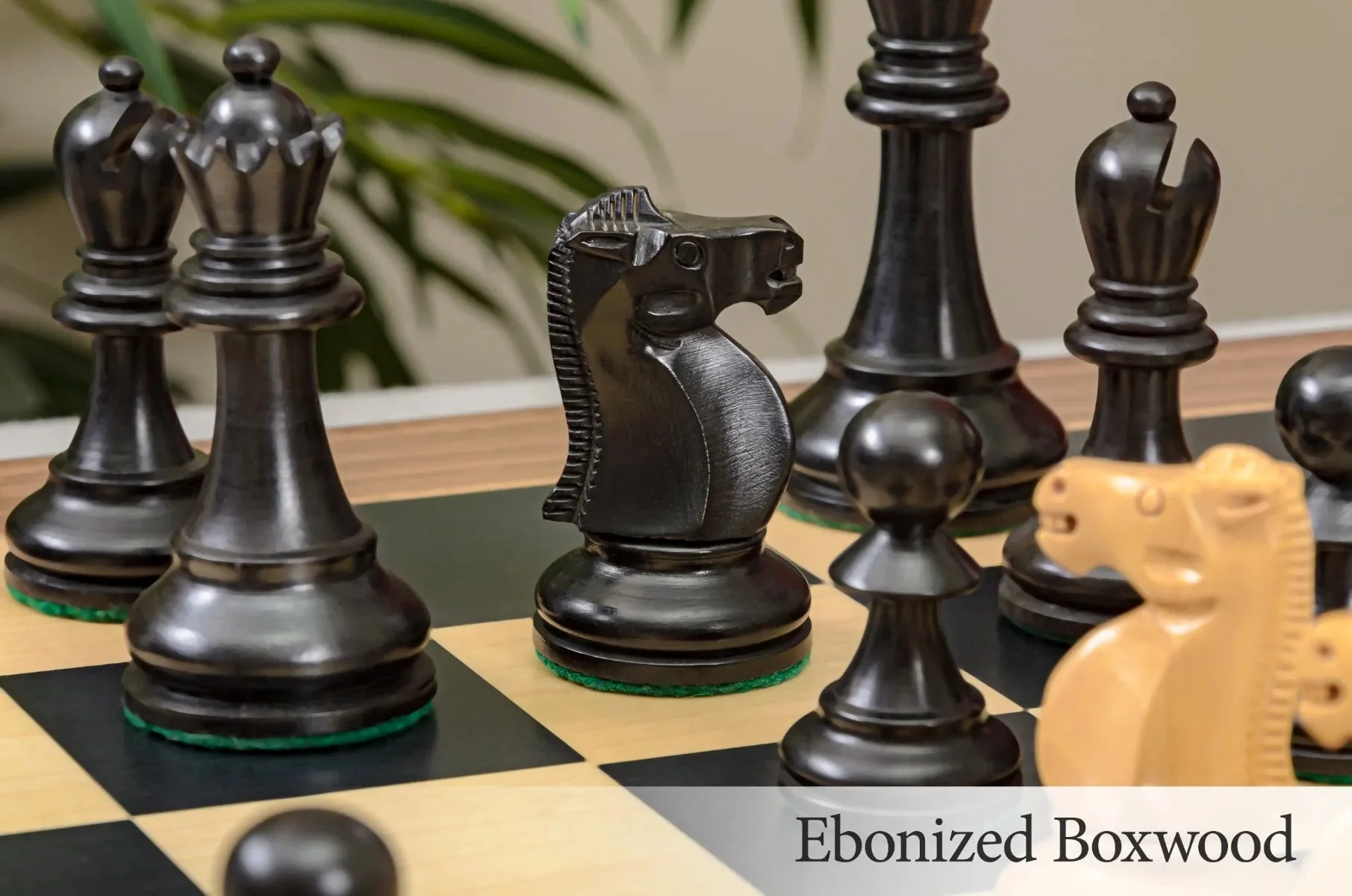 The Reykjavik II Series Chess Pieces - 3.75" King - Image 19
