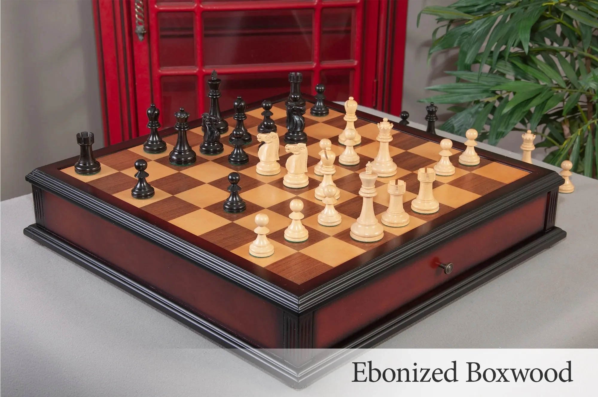 The Reykjavik II Series Tournament Chess Set and Tiroir Combination - Image 26