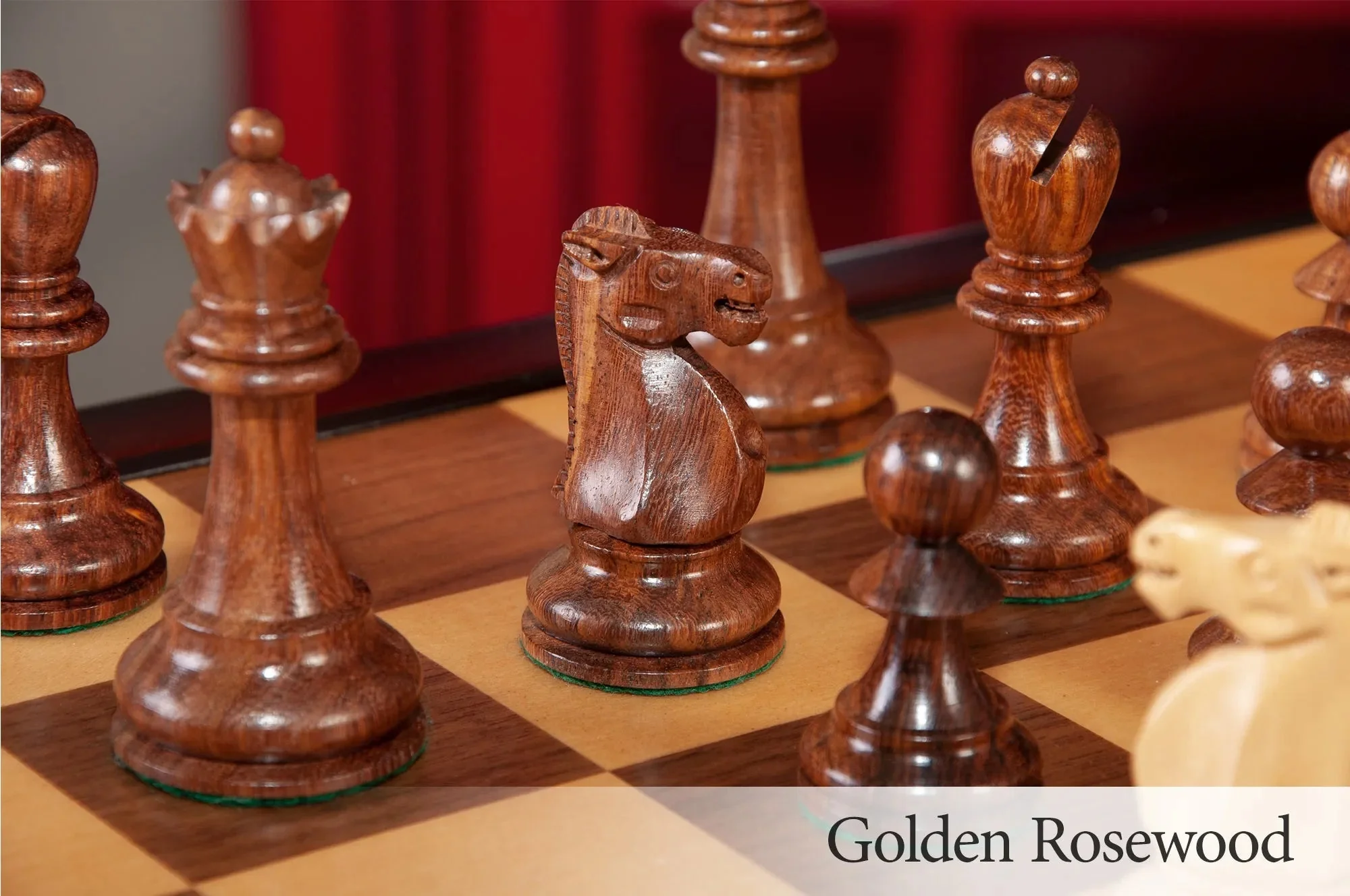 The Reykjavik II Series Tournament Chess Set and Tiroir Combination - Image 9
