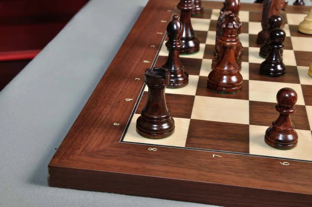 DGT Projects - Bluetooth Rosewood Board with Royal Chess Pieces - Image 6