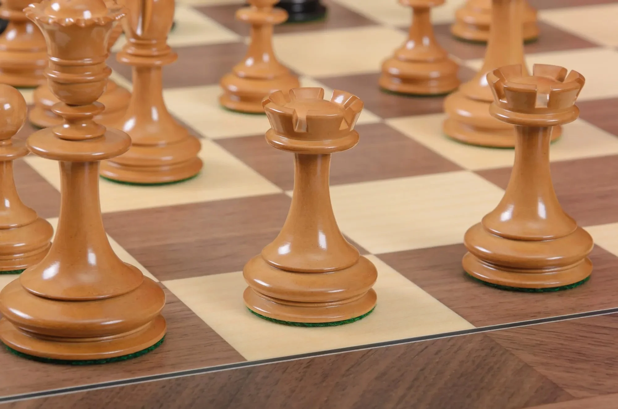 The William Hallett Series Chess Pieces - 3.5" King - Image 14