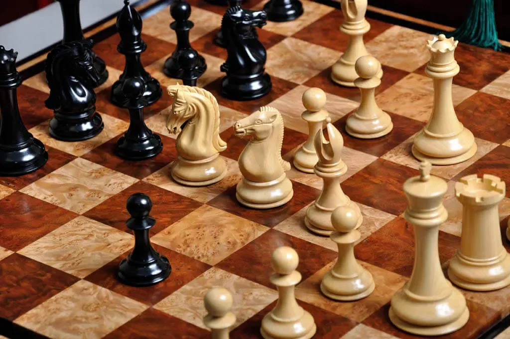 The Supreme Collector Series Luxury Chess Pieces - 4.4" King - Image 6