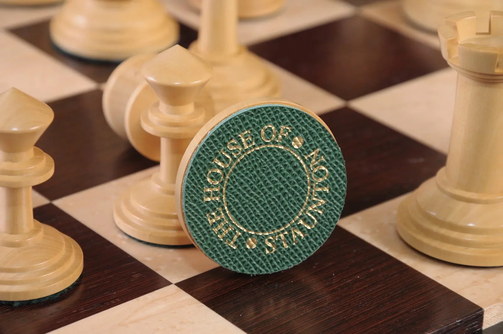The Vicenza Series Artisan Chess Pieces - 4.0" King - Image 11