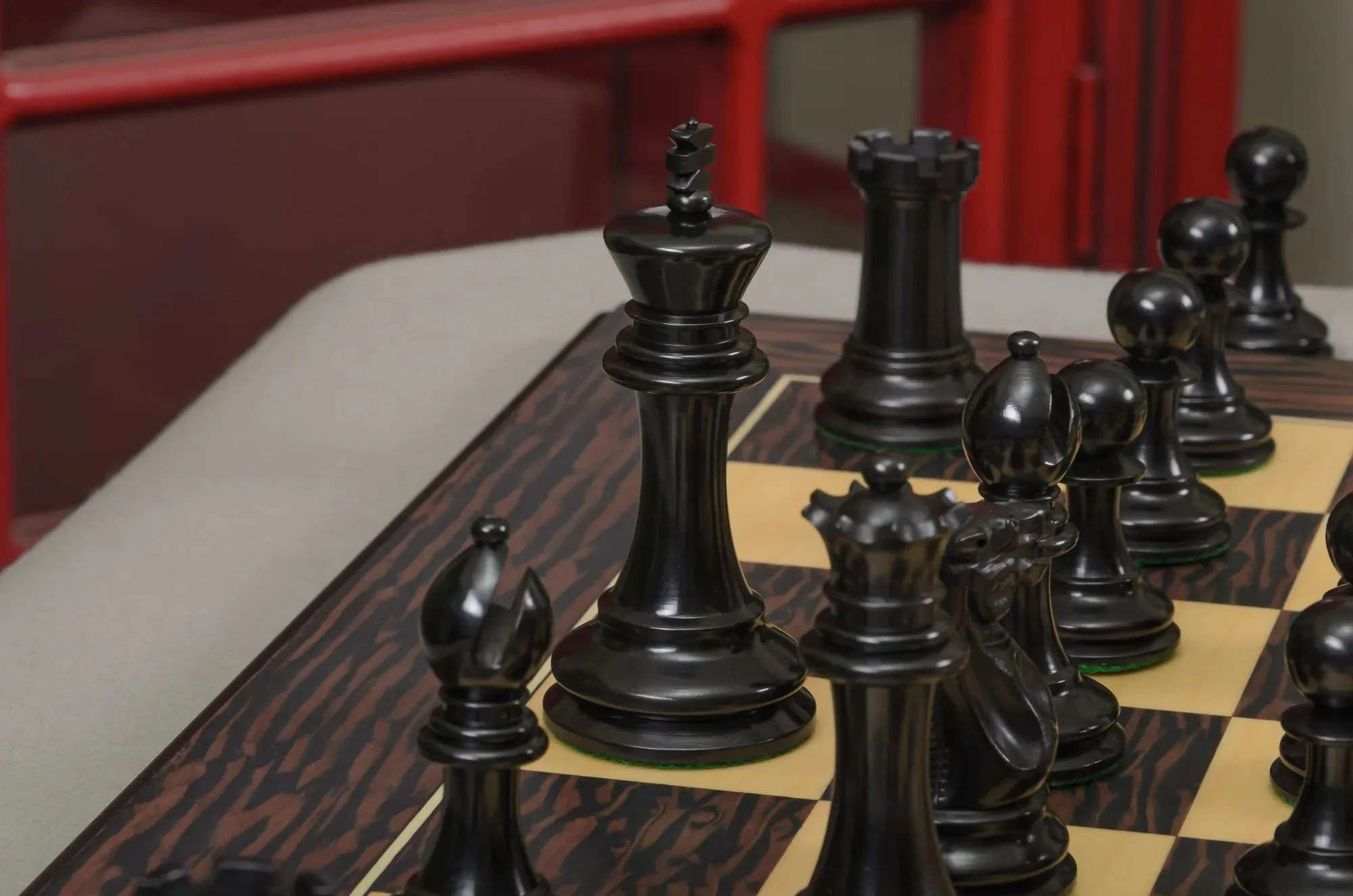 The Zukertort Series Timeless Chess Pieces - 4.0" King - Image 13