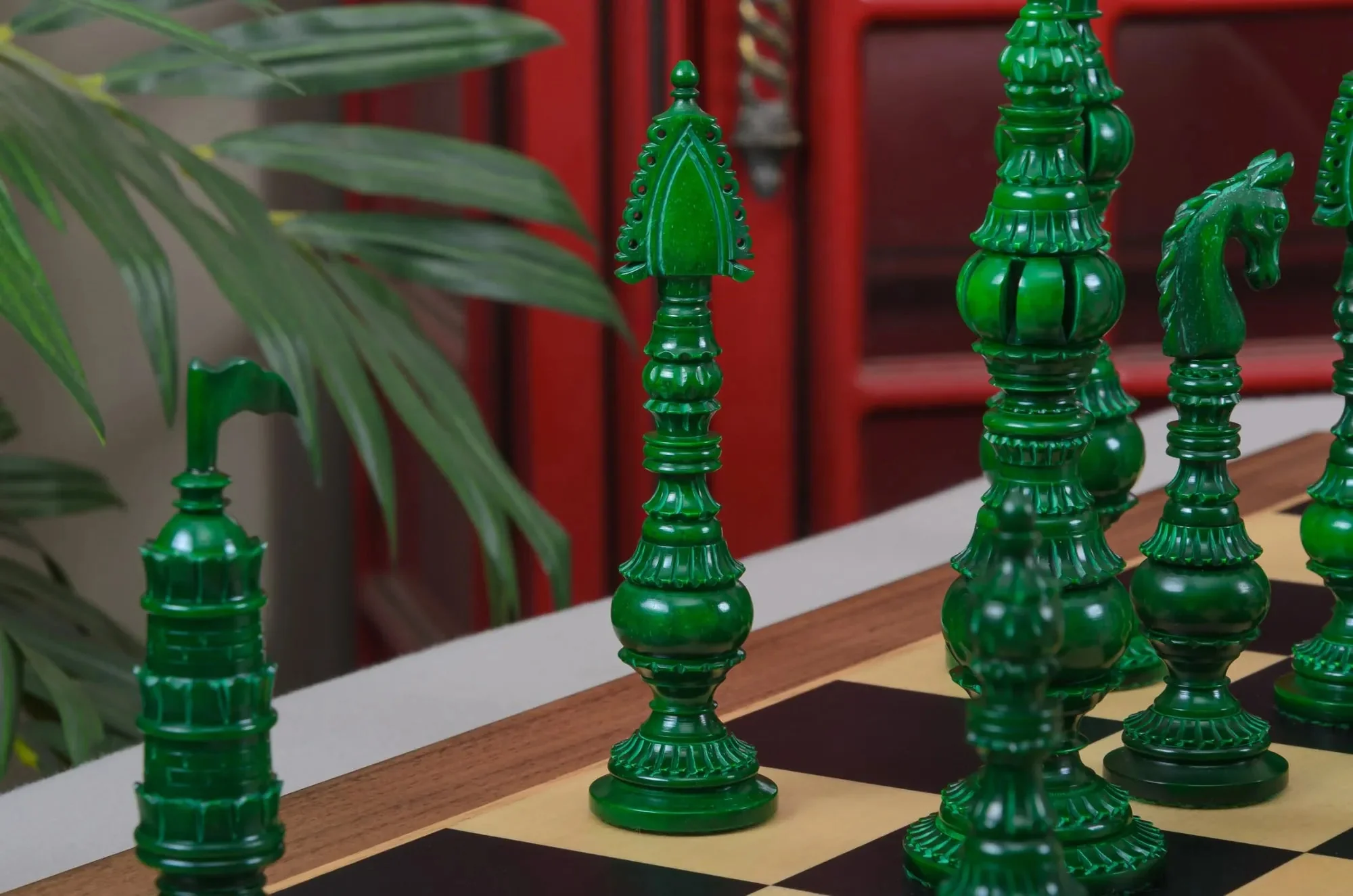 The Vizagapatam Luxury Bone Chess Pieces - 6.1" King - Image 30