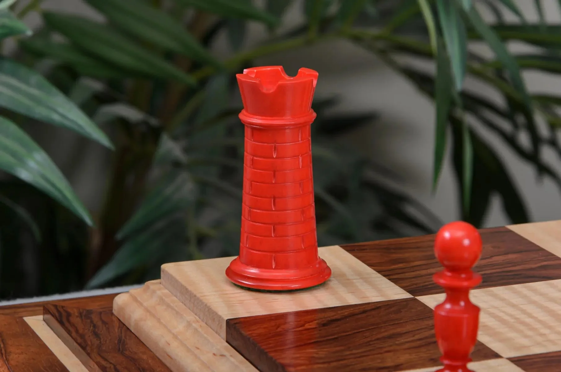 The Washington Luxury Bone Chess Pieces - 4.4" King - Image 9