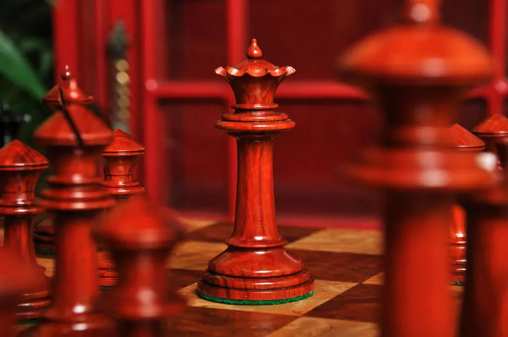 The Westminster Prestige Series Artisan Chess Pieces - 4.4" King - Image 12