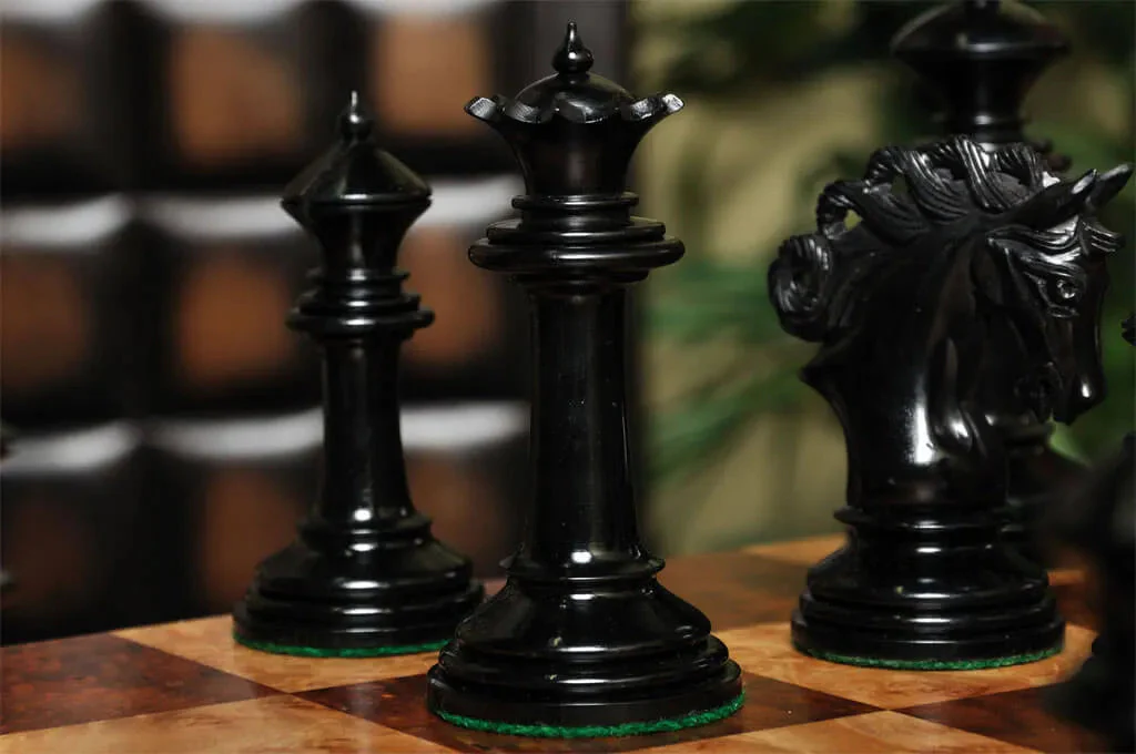 The Westminster Prestige Series Artisan Chess Pieces - 4.4" King - Image 2