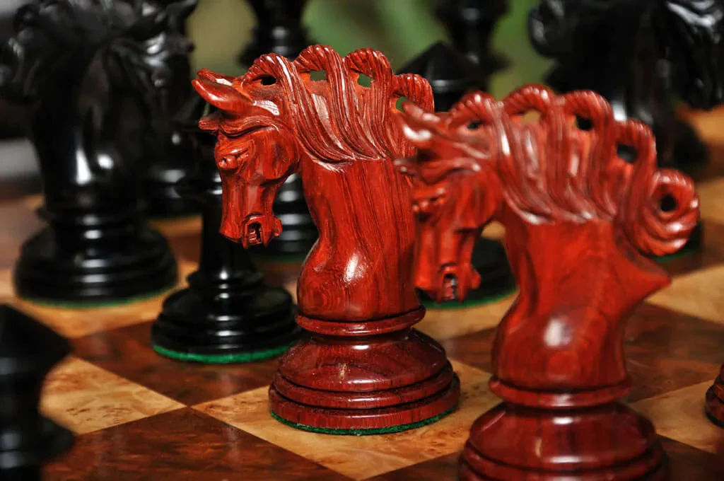 The Westminster Prestige Series Artisan Chess Pieces - 4.4" King - Image 4