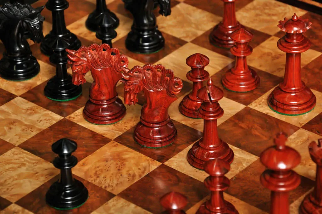 The Westminster Prestige Series Artisan Chess Pieces - 4.4" King - Image 6