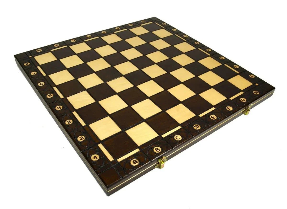 The Wholesale Chess Emissary European Chess Set - Image 3