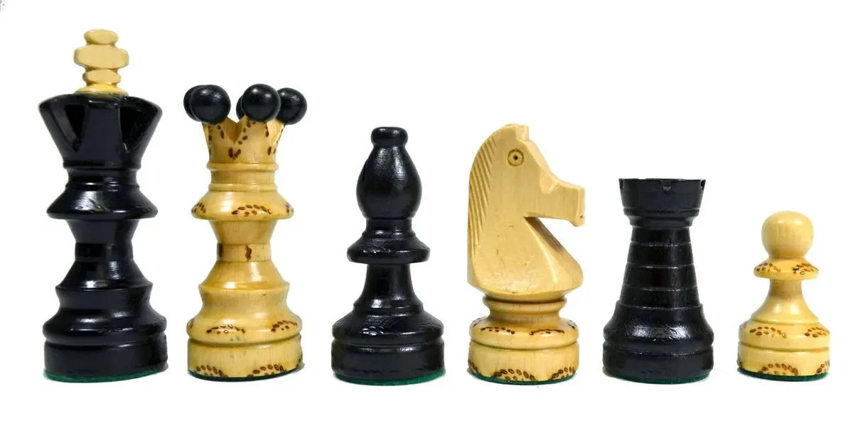 The Wholesale Chess Lublin European Chess Set - Black - Image 4