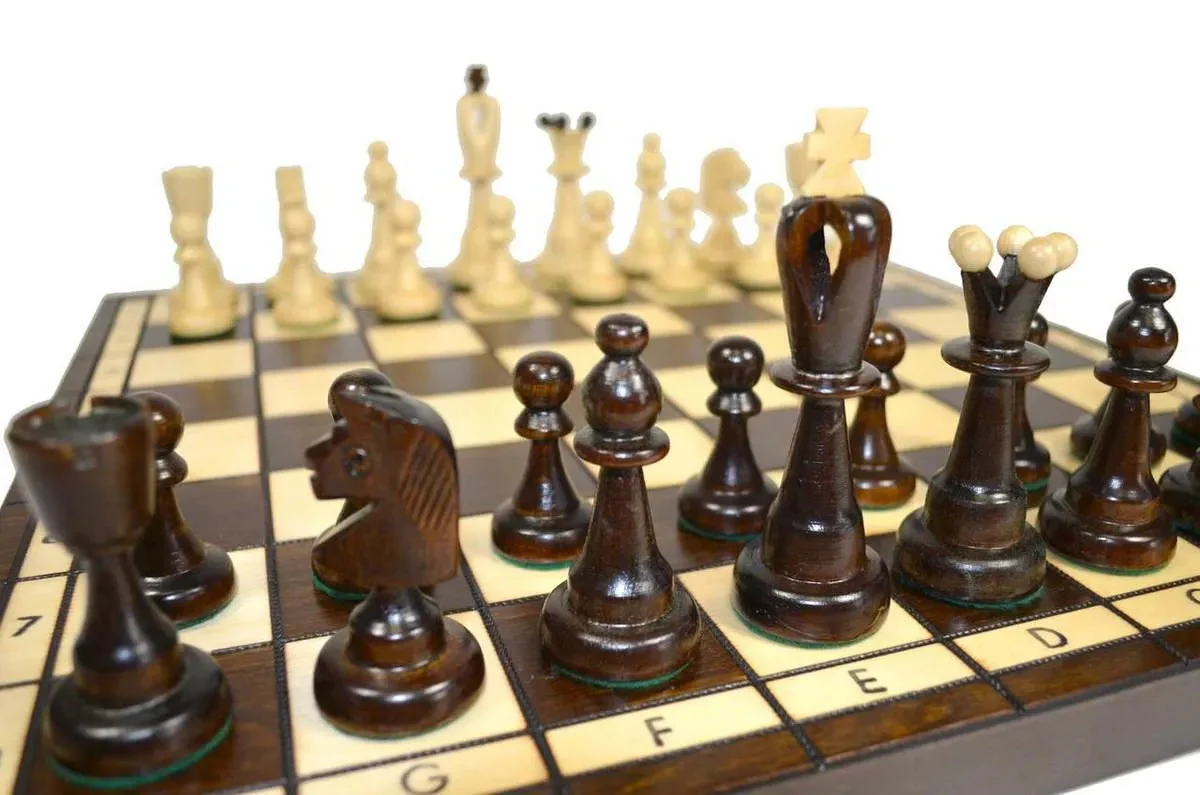 The Wholesale Chess Lviv European Chess Set - Image 7
