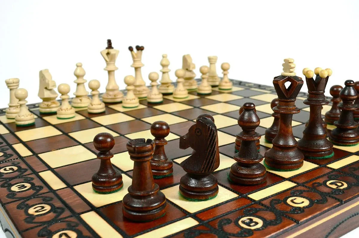The Wholesale Chess Minsk European Chess Set - Brown