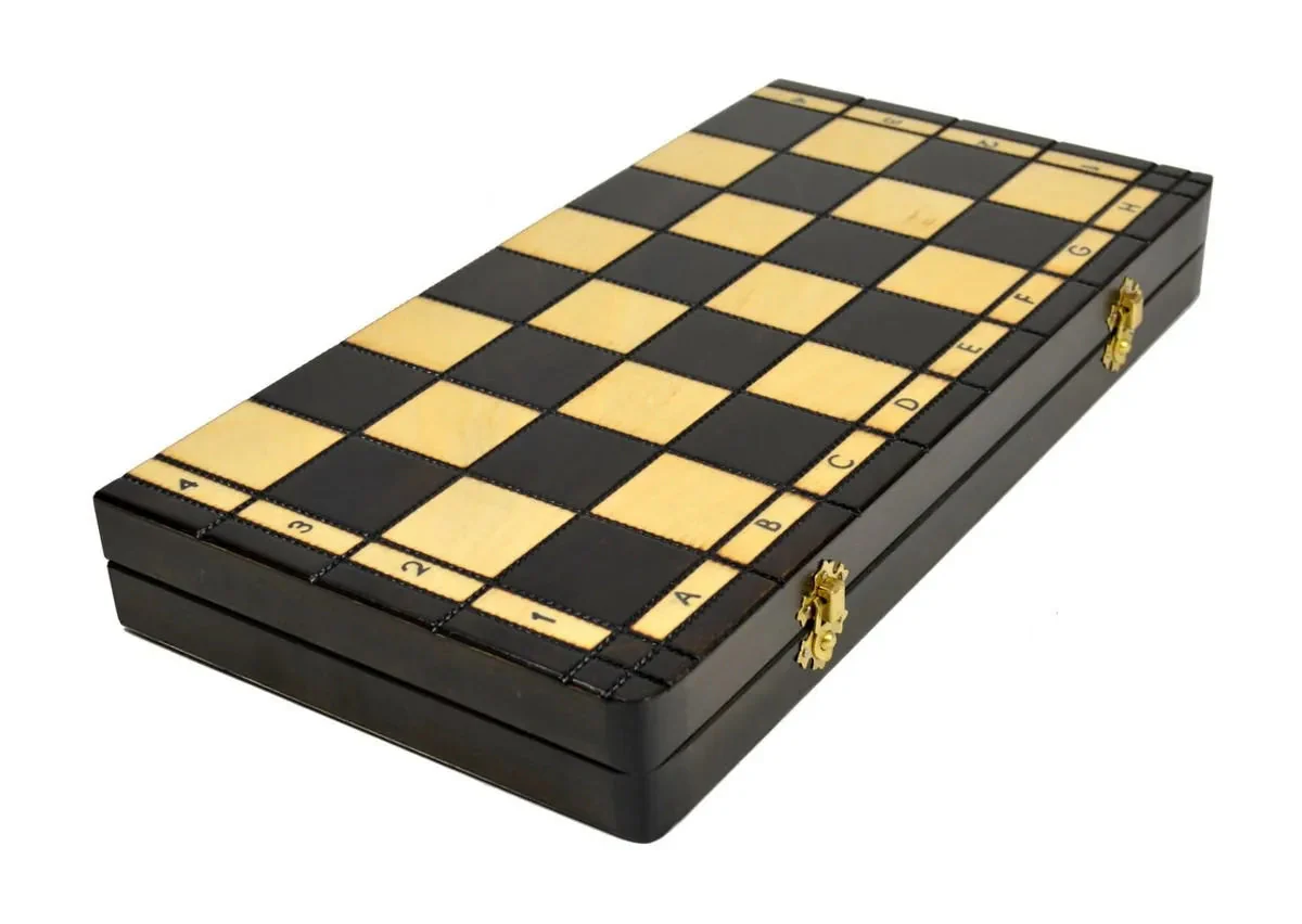 The Wholesale Chess Ostrava European Chess Set - Large - Image 2