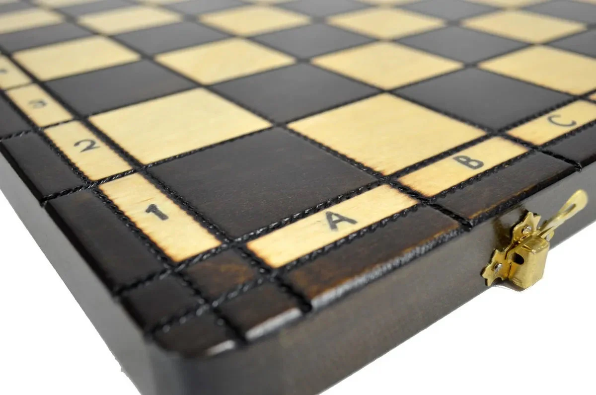 The Wholesale Chess Ostrava European Chess Set - Small - Image 5