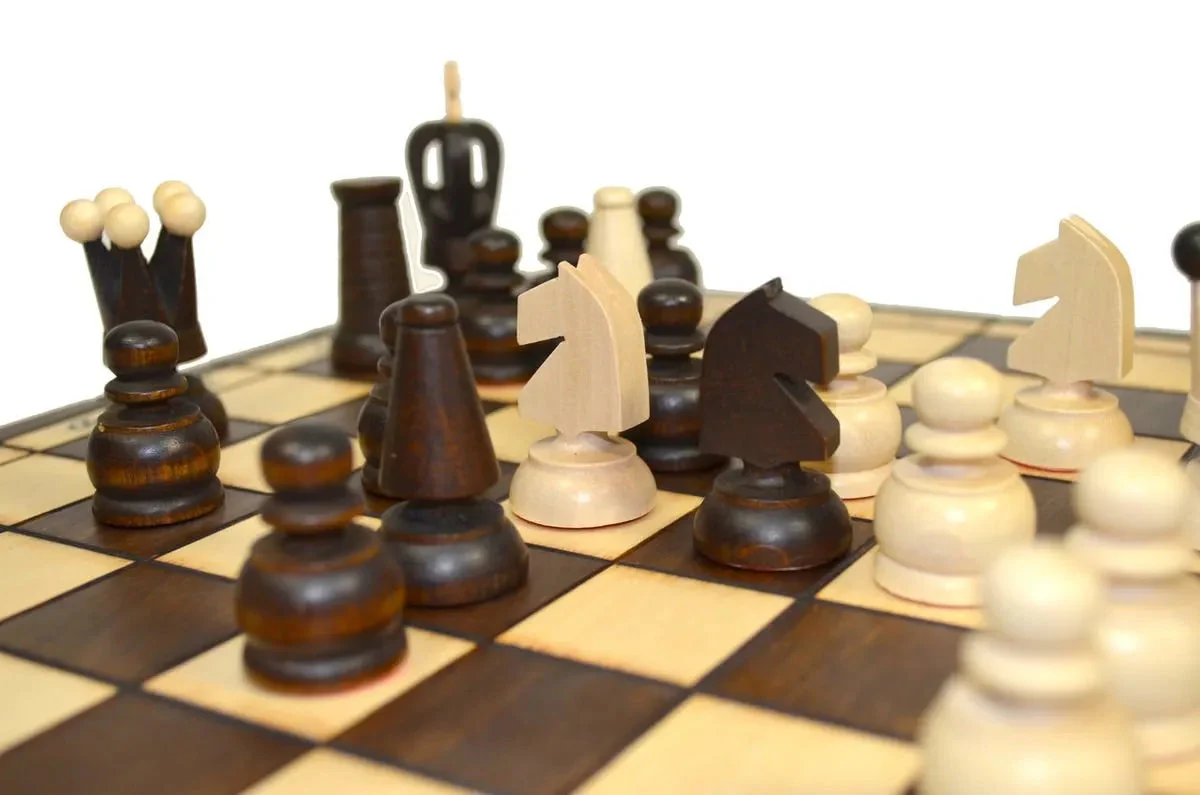 The Wholesale Chess Wroclaw European Chess Set - Image 3