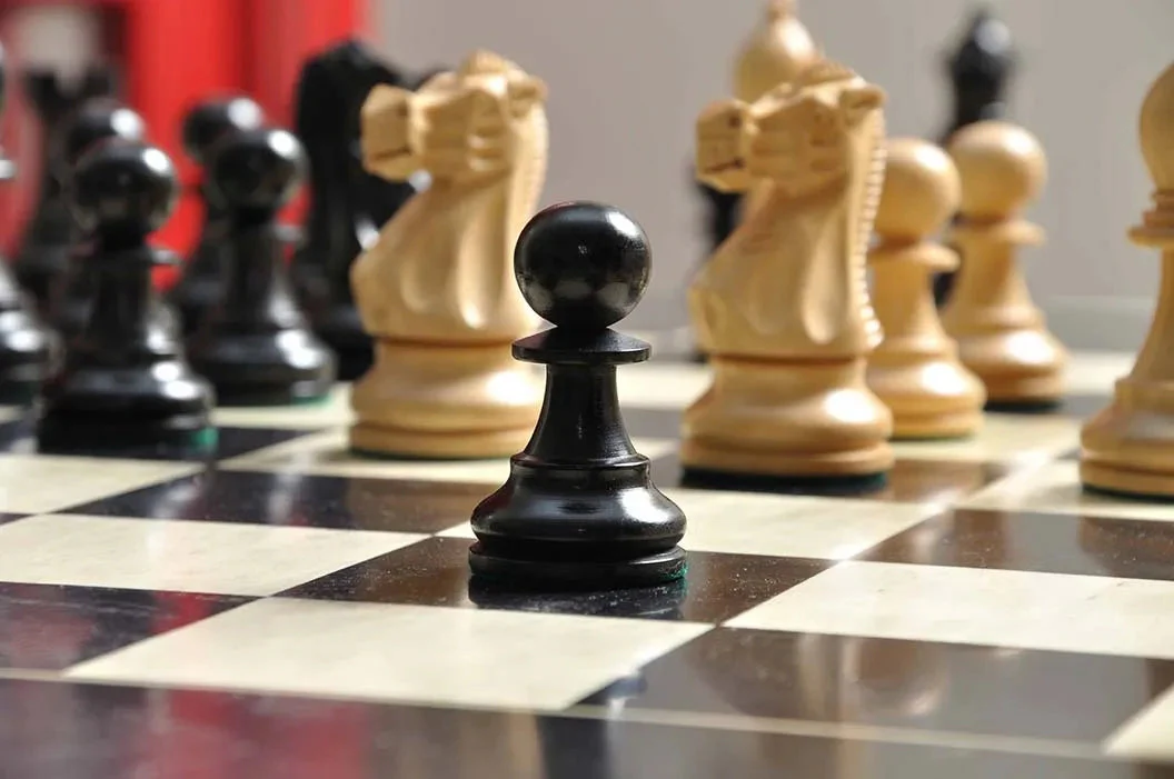The Wild Knight Series Chess Pieces - 3.75" King - Image 2