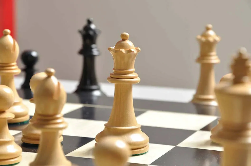 The Wild Knight Series Chess Pieces - 3.75" King - Image 4