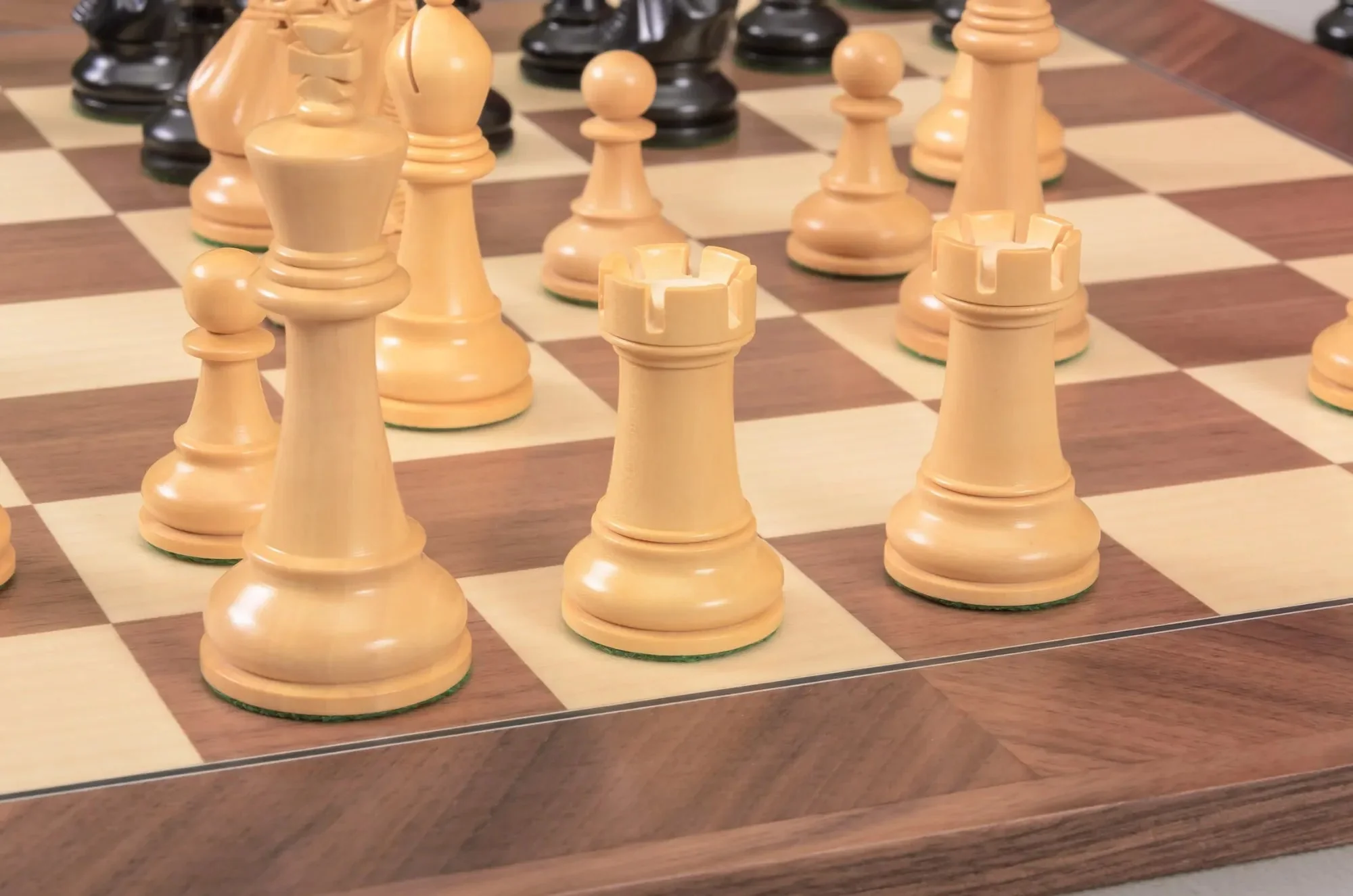 The Winchester Series Chess Pieces - 4" King - Image 17