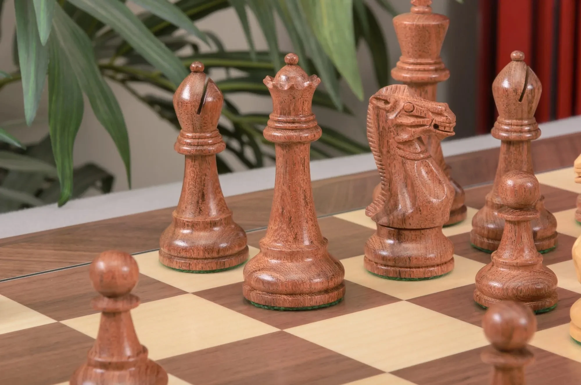 The Winchester Series Chess Pieces - 4" King - Image 4