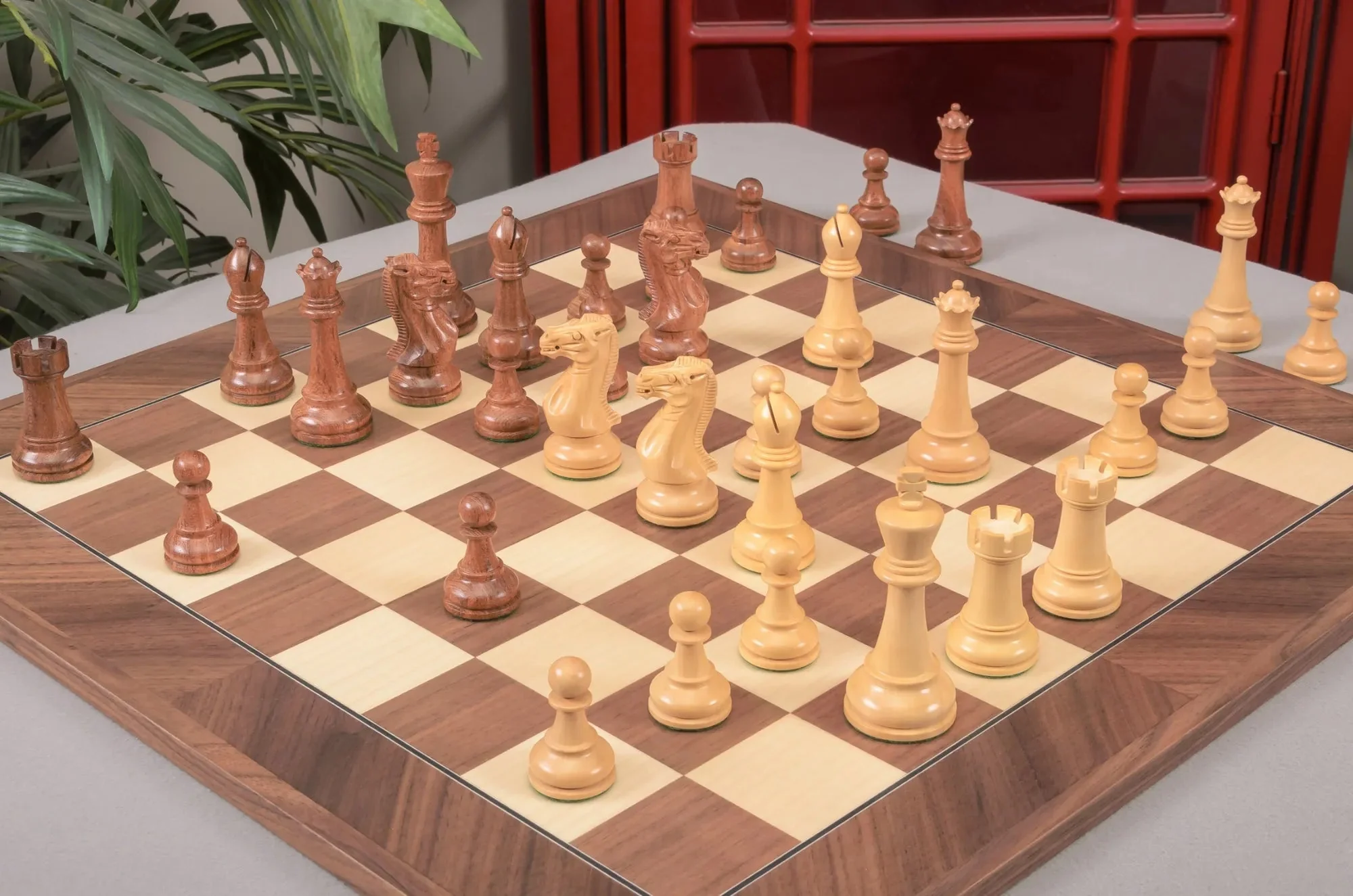 The Winchester Series Chess Pieces - 4" King - Image 6
