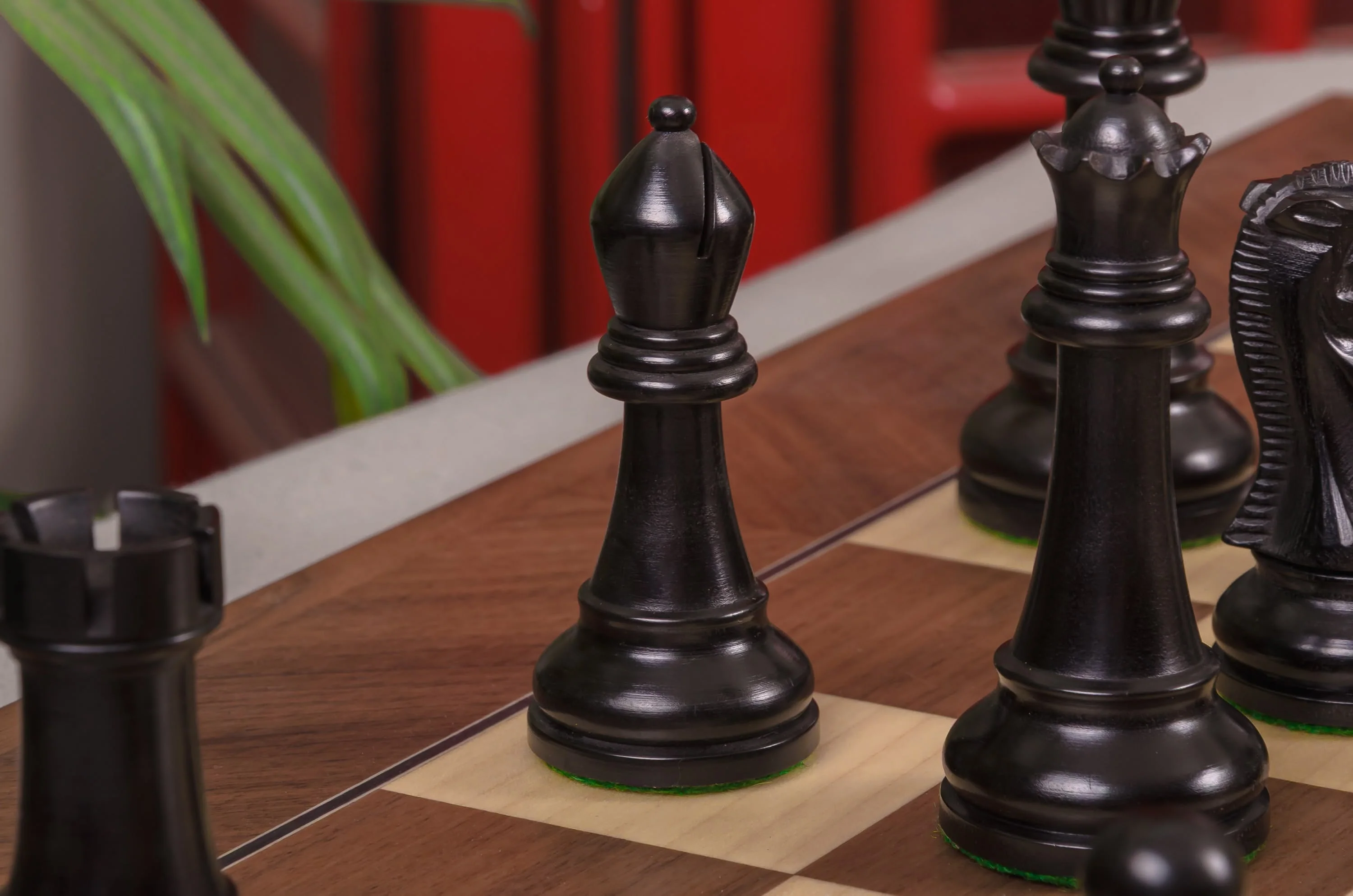 The Winchester Series Chess Pieces - 4" King - Image 7