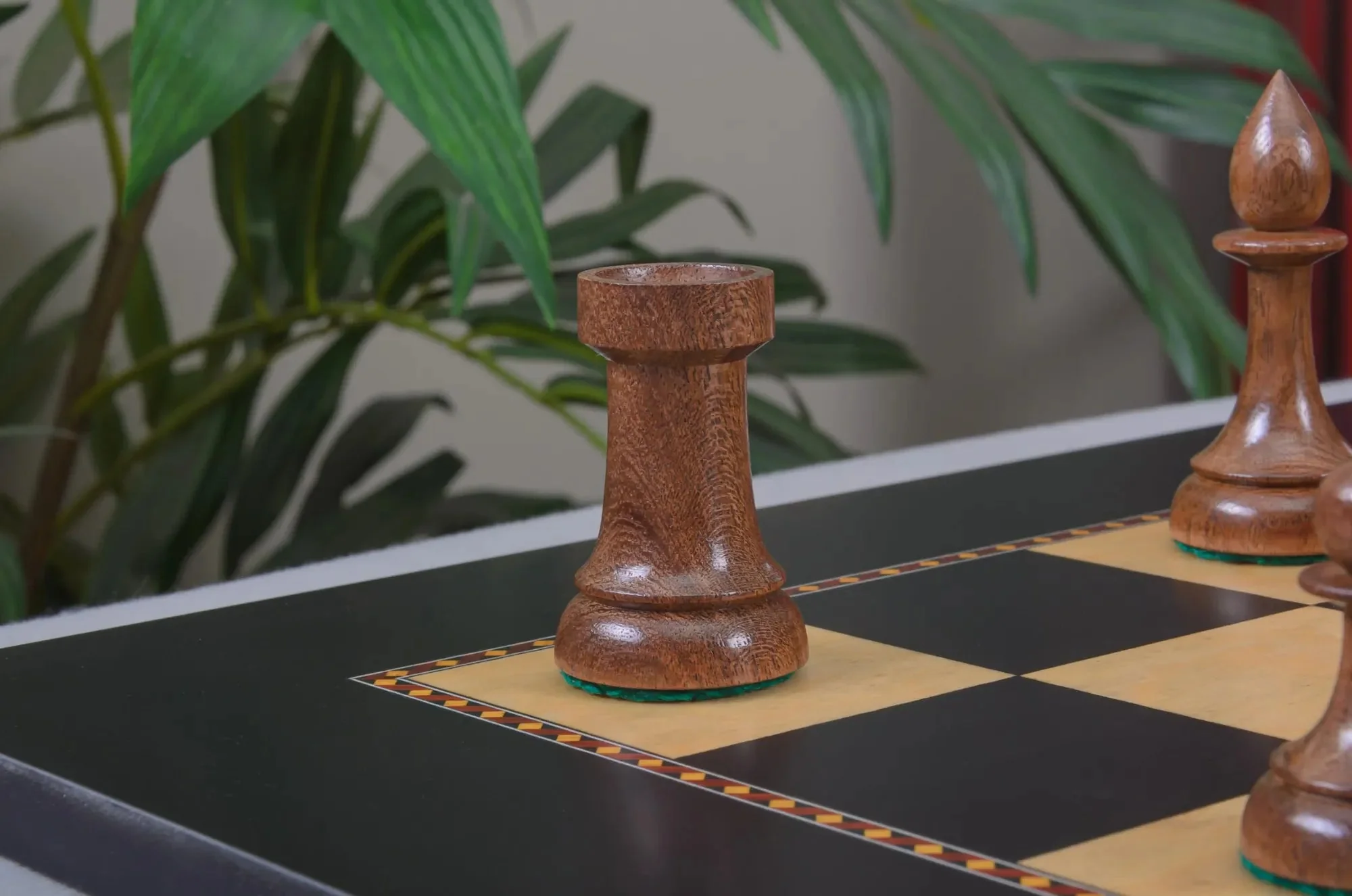 "The Queen's Gambit" Inspired Series 2025 Edition Chess Pieces - 3.75" King - Image 14