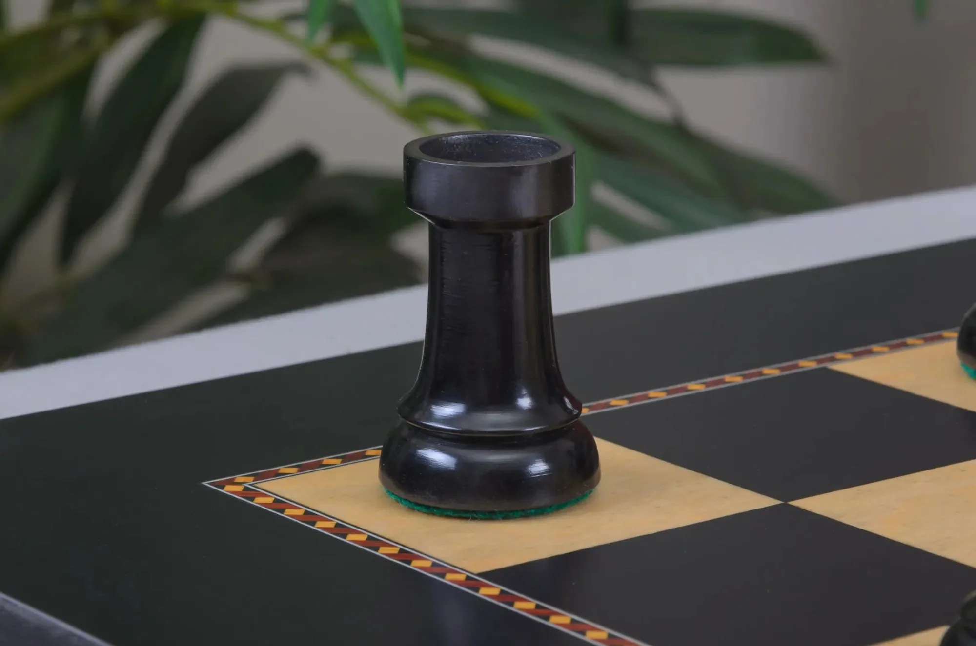 "The Queen's Gambit" Inspired Series 2025 Edition Chess Pieces - 3.75" King - Image 7