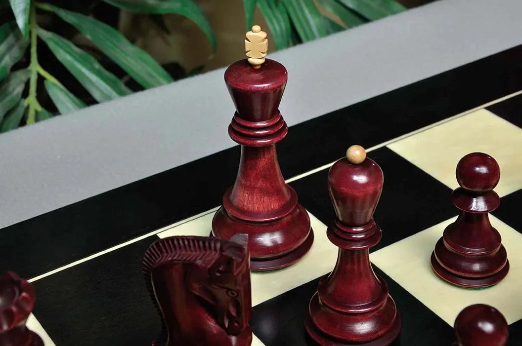 Red Mahogany Gilded and Natural Boxwood - Image 10