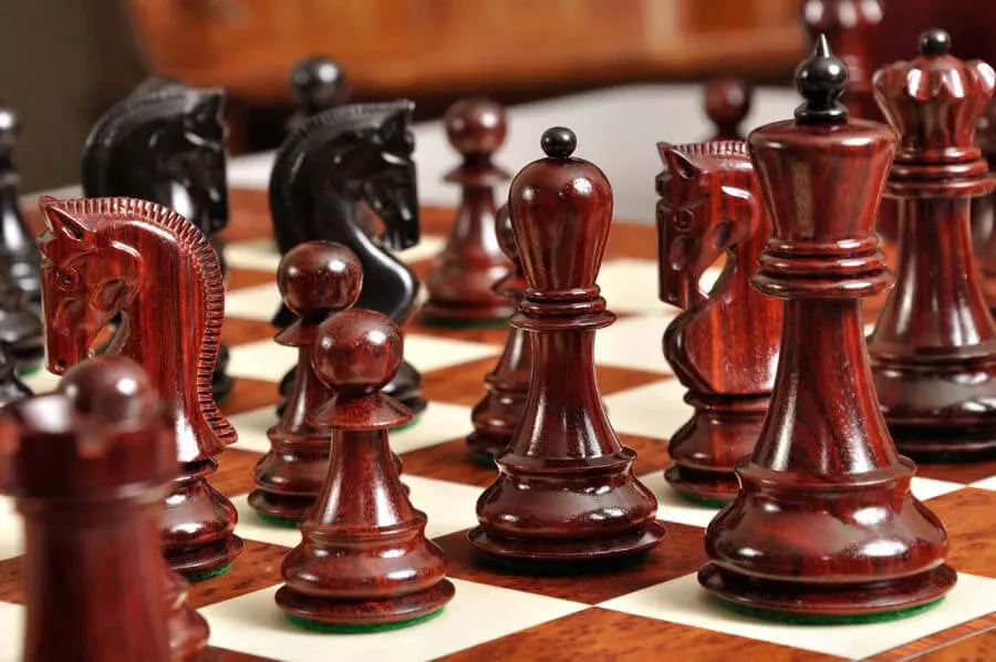 The Zagreb '59 Series Prestige Chess Pieces - 3.875" King - Image 6