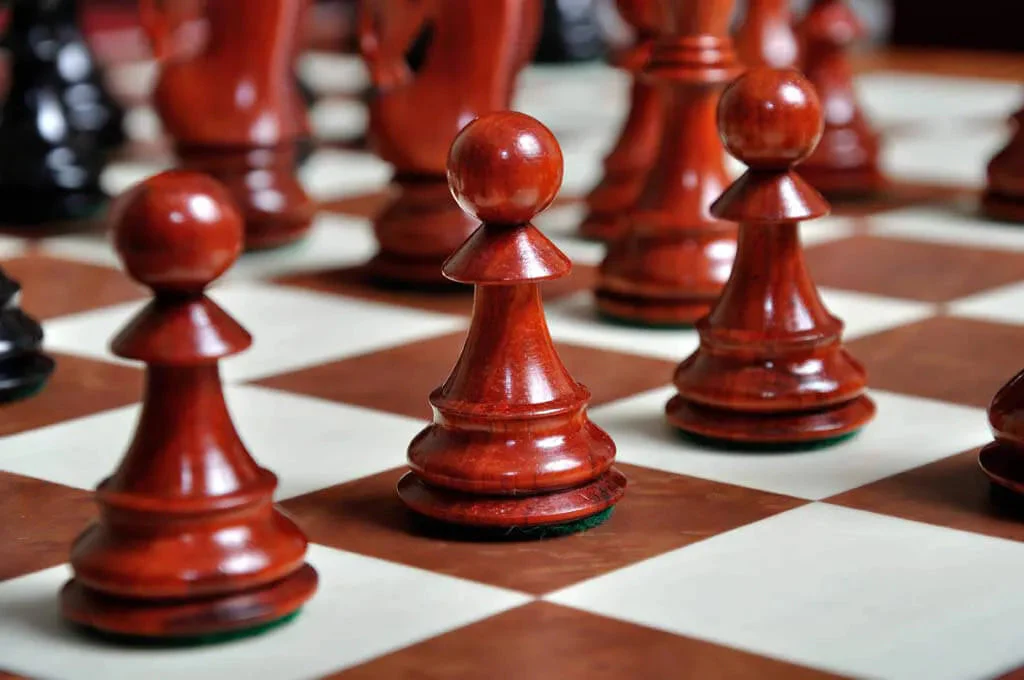 The Zagreb '59 Series Prestige Chess Set, Box, & Board Combination - Image 7