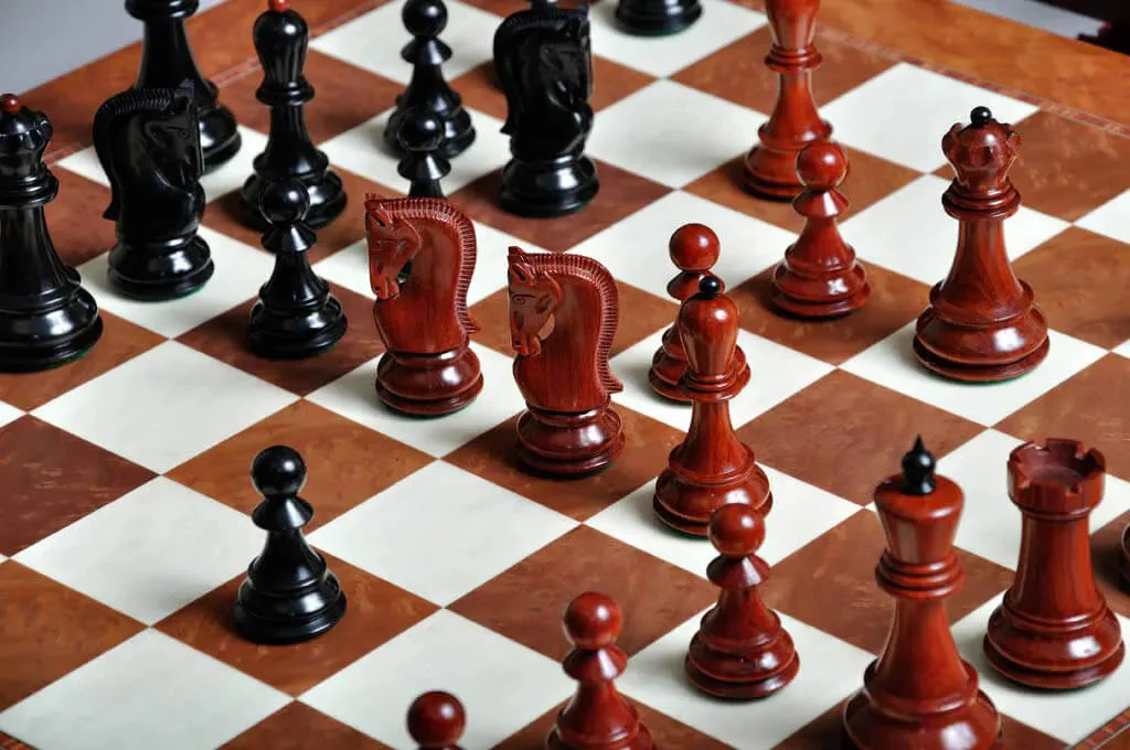 The Zagreb '59 Series Prestige Chess Set, Box, & Board Combination - Image 9