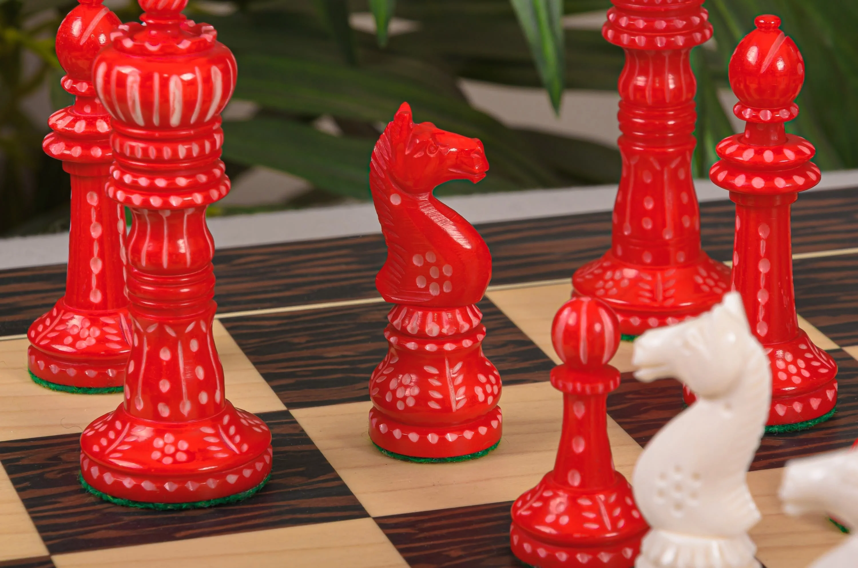 The Worthington Luxury Bone Chess Pieces - 4.0" King - Image 14