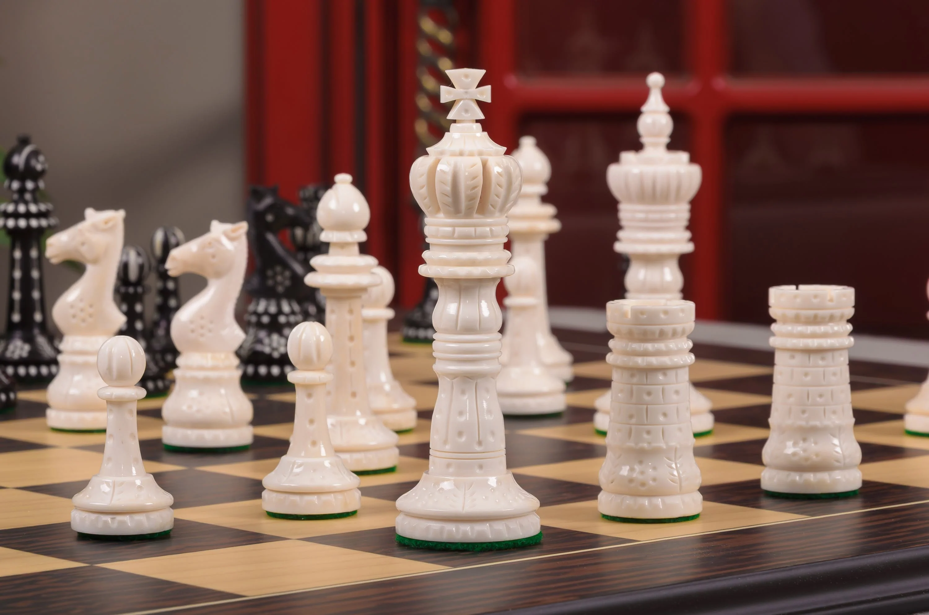 The Worthington Luxury Bone Chess Pieces - 4.0" King - Image 18
