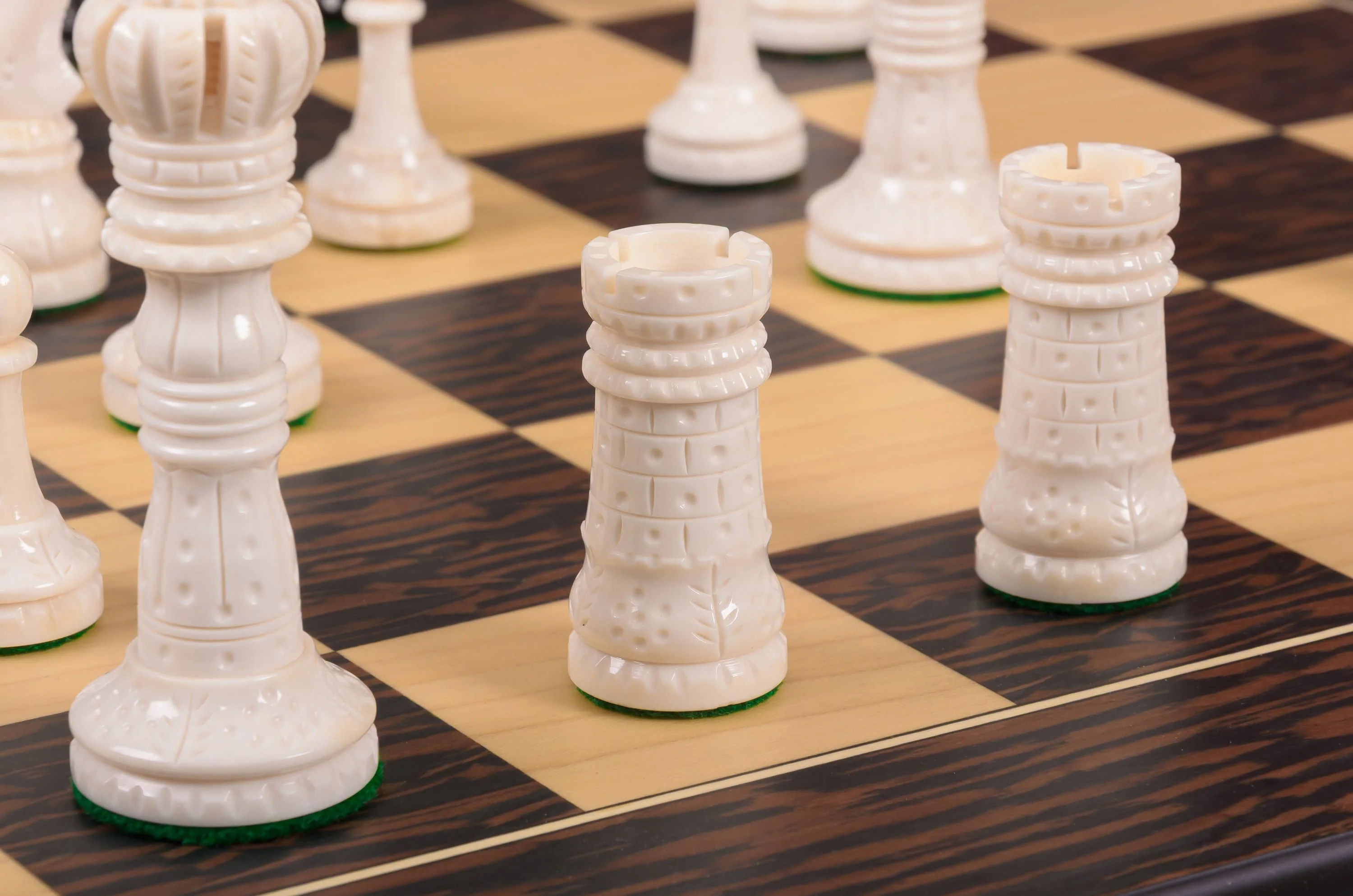 The Worthington Luxury Bone Chess Pieces - 4.0" King - Image 21