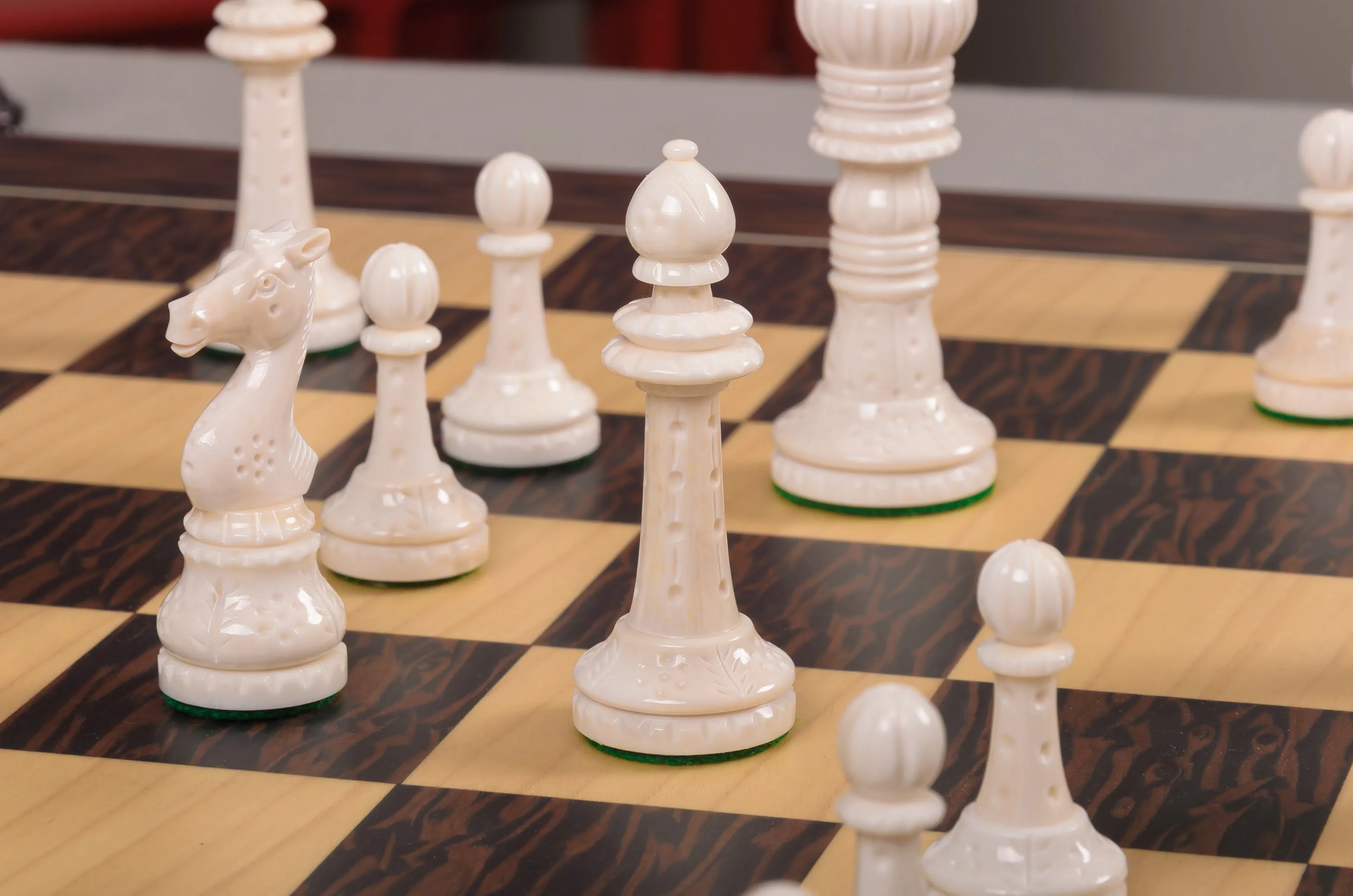 The Worthington Luxury Bone Chess Pieces - 4.0" King - Image 9