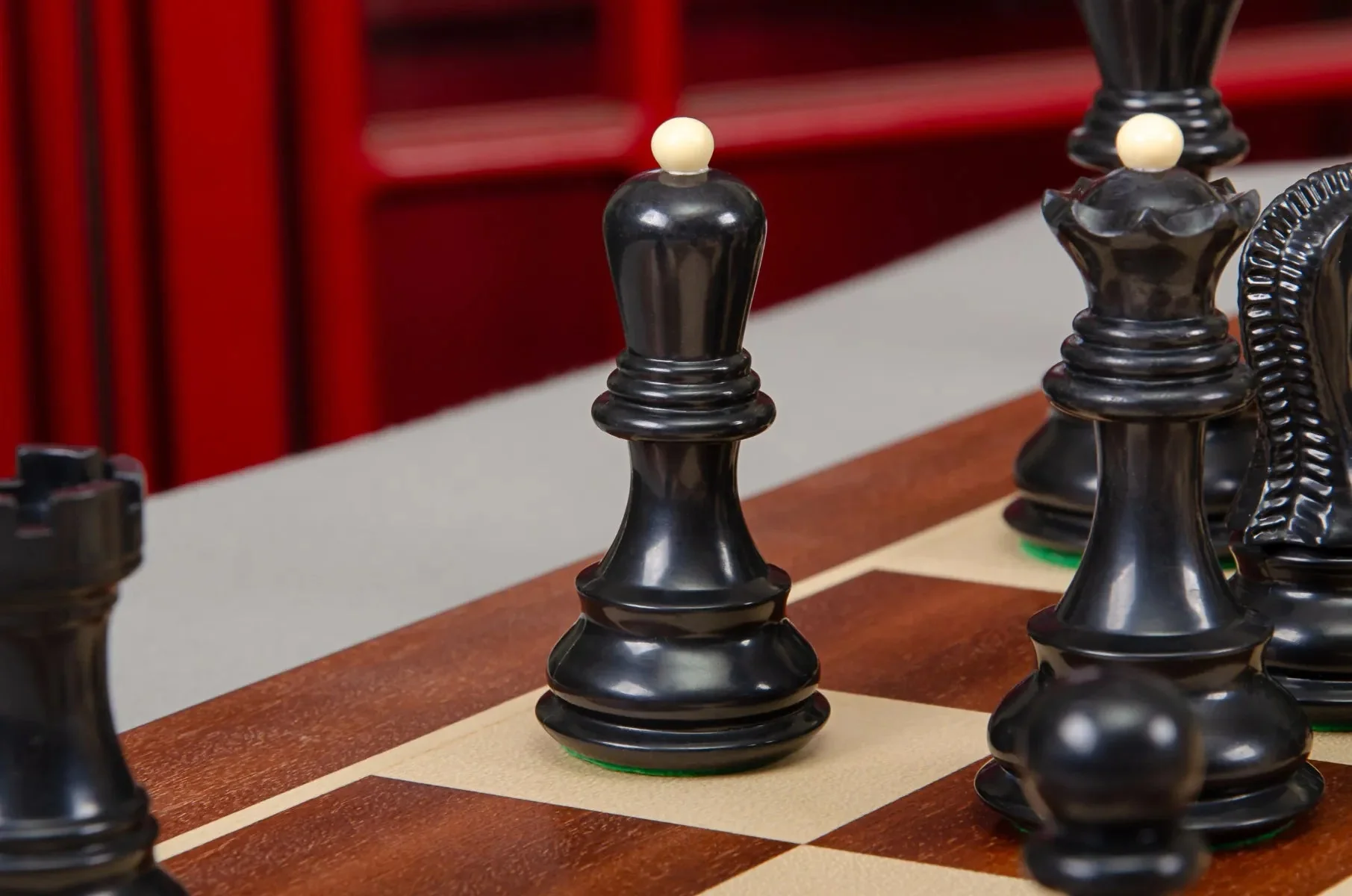 The Zagreb Series Plastic Chess Pieces - 3.75" King - Image 7